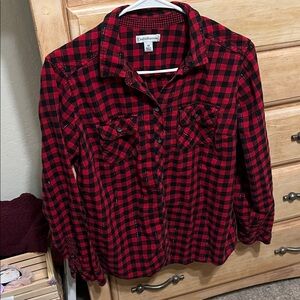 Croft & Barrow Red and Black Plaid Women's Top